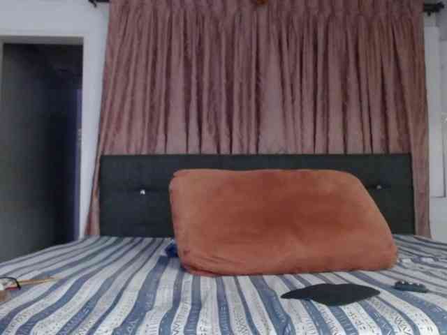 grettajames webcam