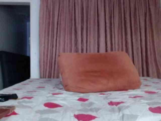 grettajames webcam