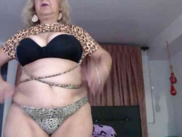 Modelo: grettajames