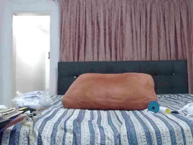 grettajames webcam