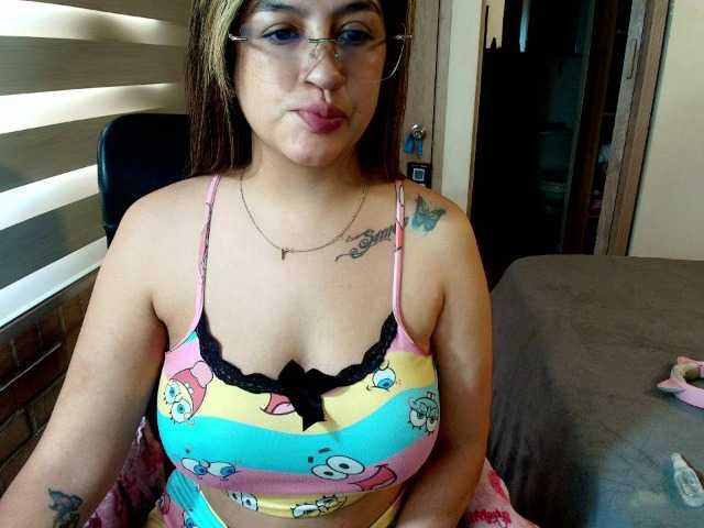 sara401 webcam