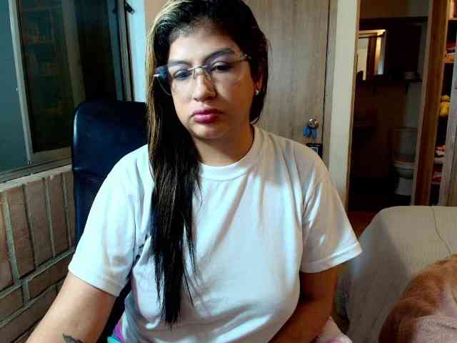 sara401 webcam