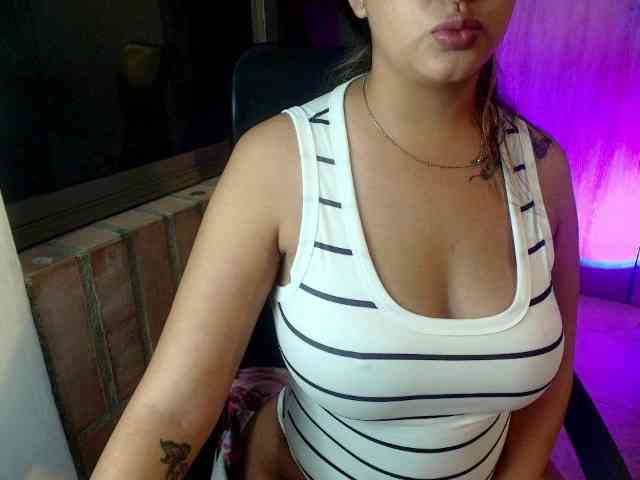 sara401 webcam