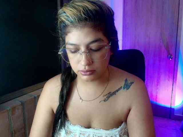 sara401 webcam