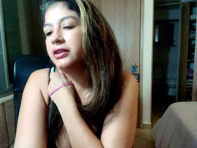 sara401 webcam
