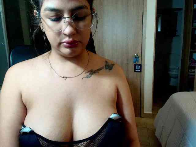 sara401 webcam