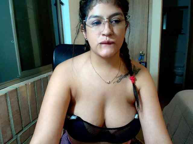 sara401 webcam