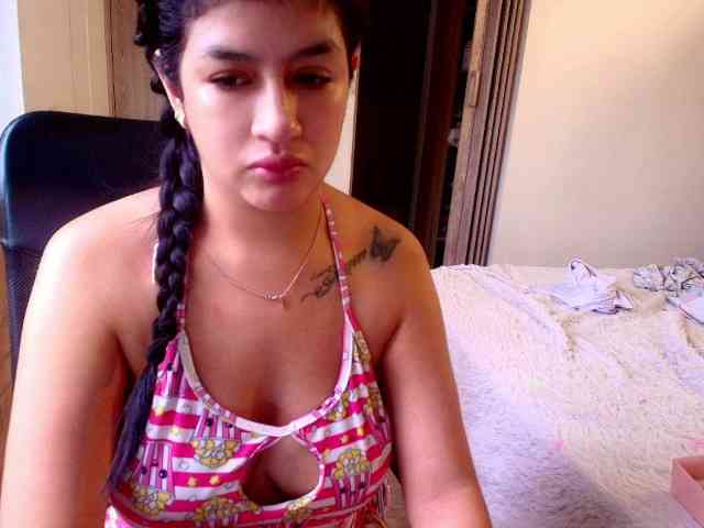 sara401 webcam
