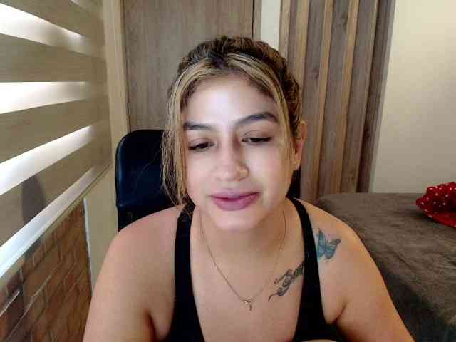 sara401 webcam