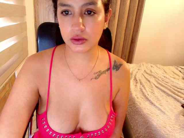 sara401 webcam