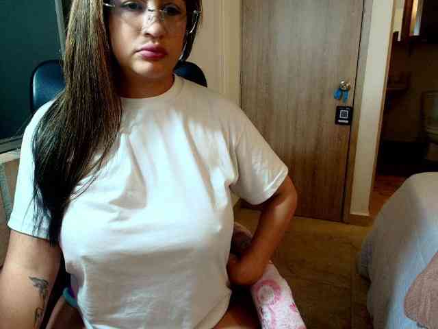 sara401 webcam
