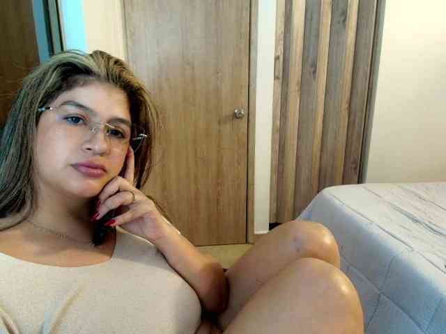 sara401 webcam