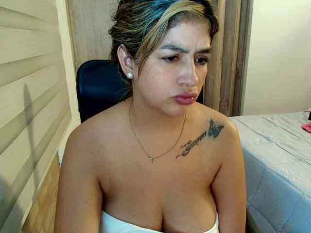 sara401 webcam