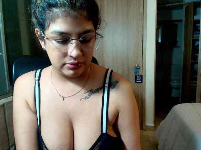 sara401 webcam