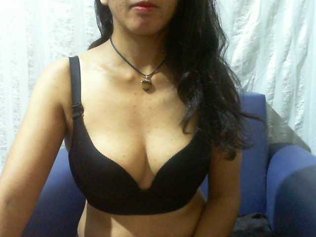 Lysah live cam on BongaCams