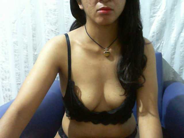 Cyah2 live cam on BongaCams