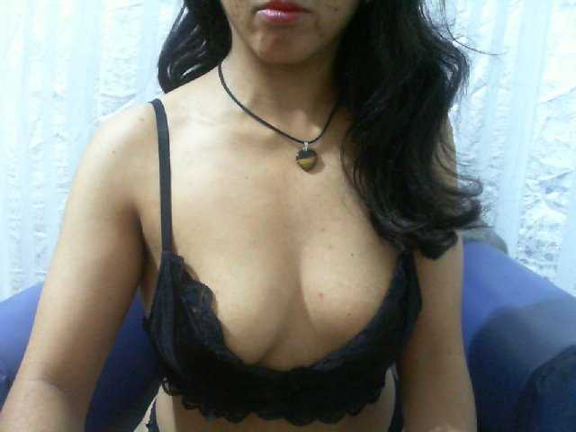 Cyah2 live cam on BongaCams