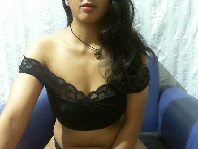 Lysah live cam preview