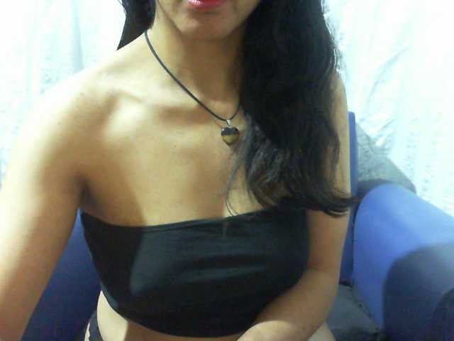 Lysah live webcam show