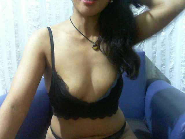 Cyah2 live cam on BongaCams