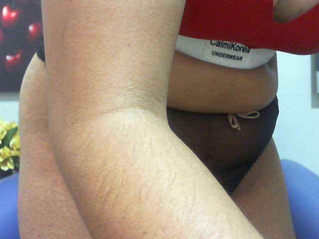 Cyah2's BongaCams show and profile