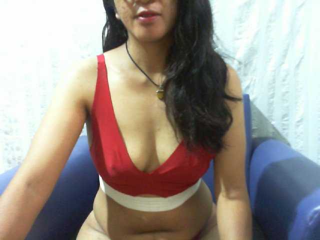 Lysah live cam preview