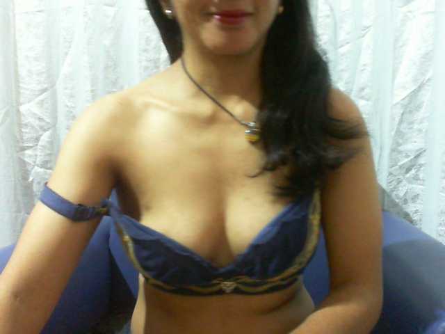 Cyah2 live cam on BongaCams
