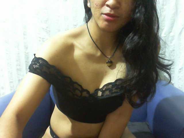 Lysah live cam preview