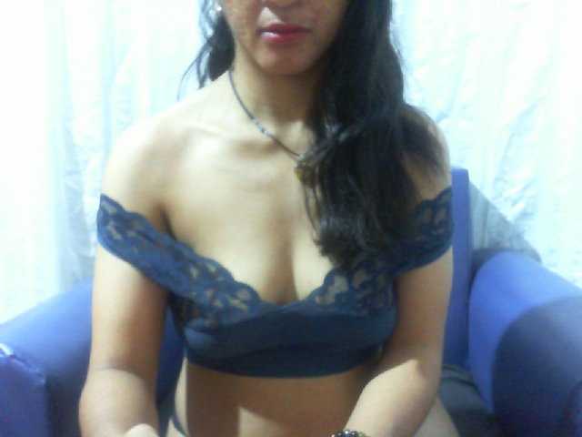 Cyah2 live webcam show