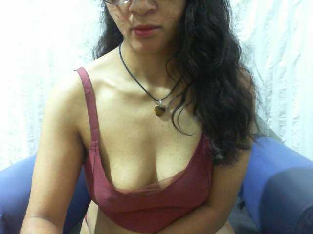 Cyah2 live cam on BongaCams