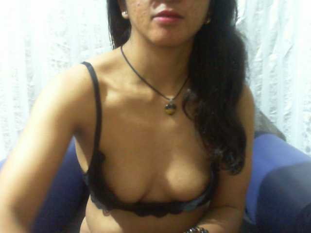 Cyah2 live cam on BongaCams