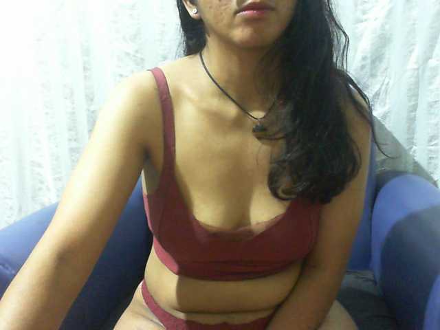 Lysah live cam preview