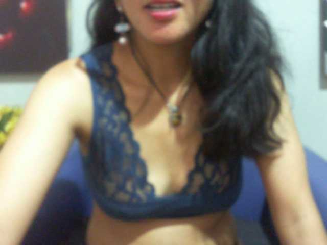 Cyah2's BongaCams show and profile