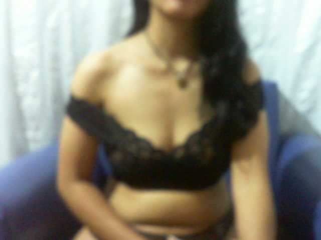 Lysah live webcam show