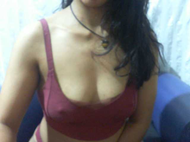 Lysah live cam preview