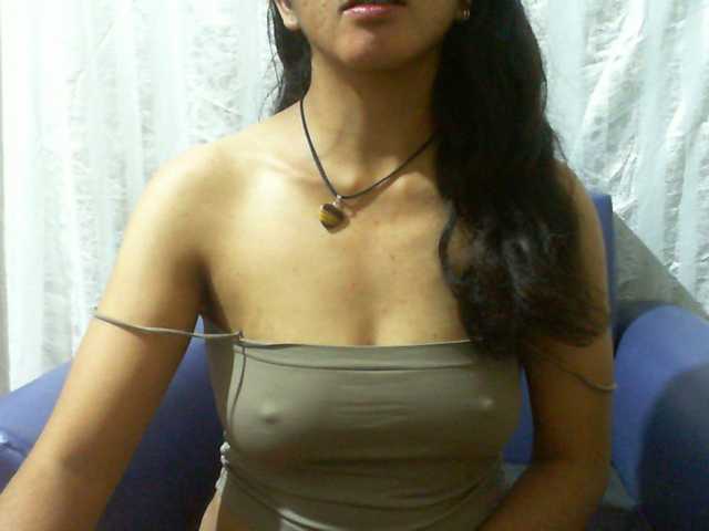 Camgirl Cyah2 sur Bongacams