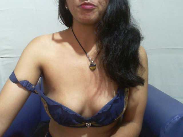 Cyah2 live cam on BongaCams