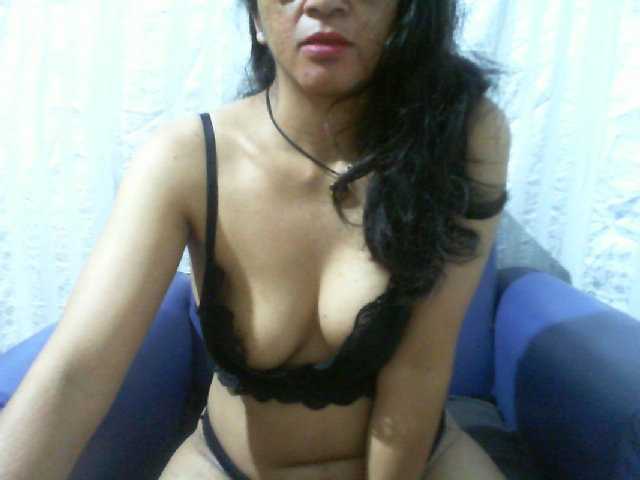 Lysah live cam