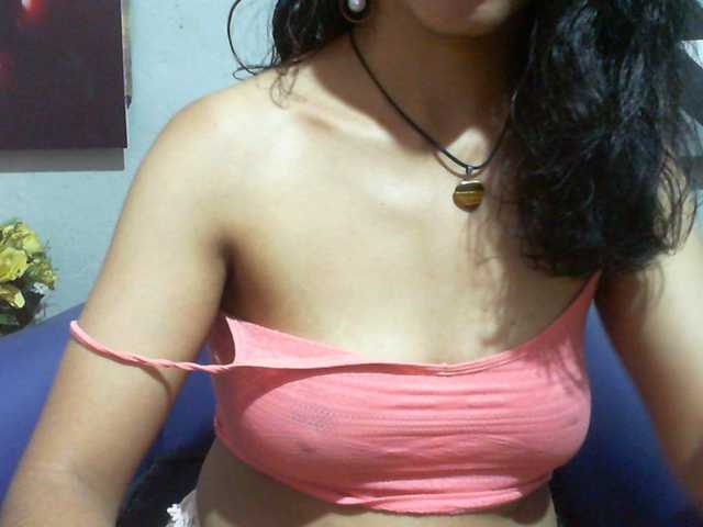 Cyah2's BongaCams show and profile