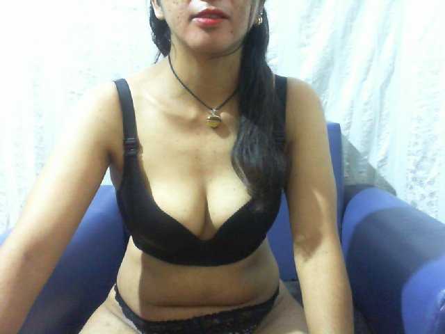 Lysah live cam on BongaCams