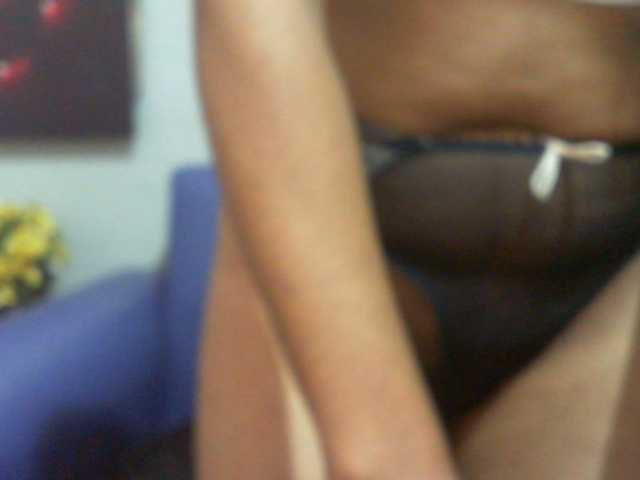 Cyah2's BongaCams show and profile