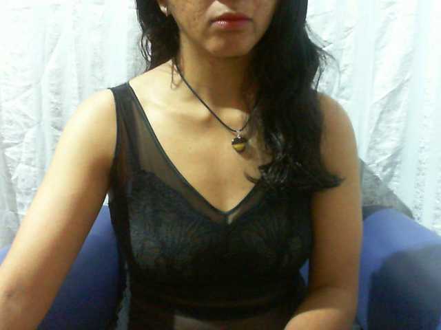 Lysah live webcam show