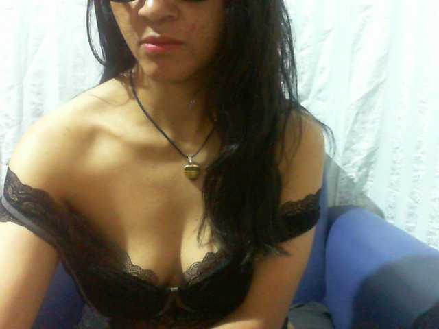 Lysah live cam on BongaCams