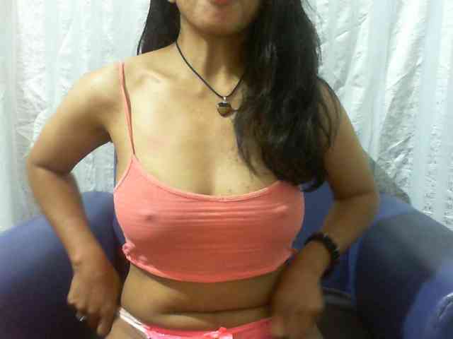 Cyah2 Live Webcam on BongaCams