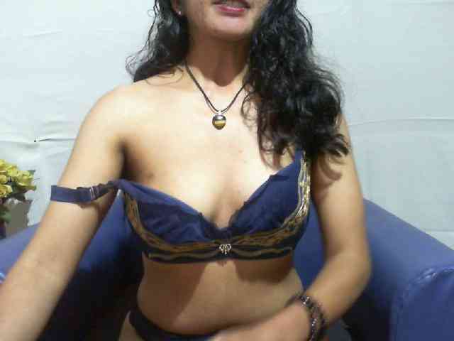 Model: Lysah