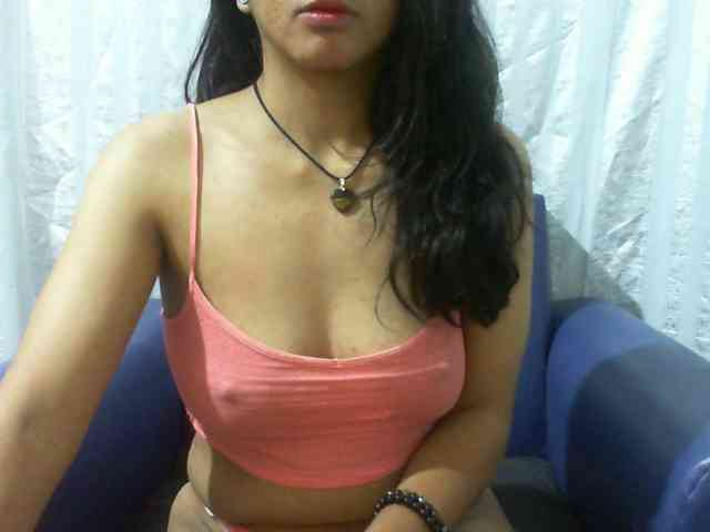 Cyah2 Live Webcam on BongaCams