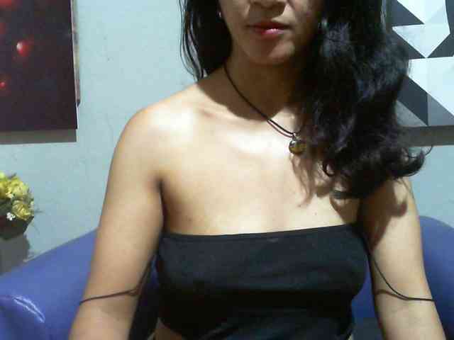 Cyah2 Live Webcam on BongaCams