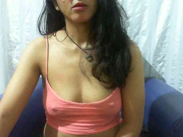 Cyah2 Live Webcam on BongaCams