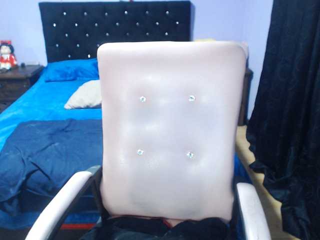 Melissaw1216 live cam on BongaCams
