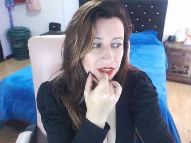 Melissaw1216 webcam